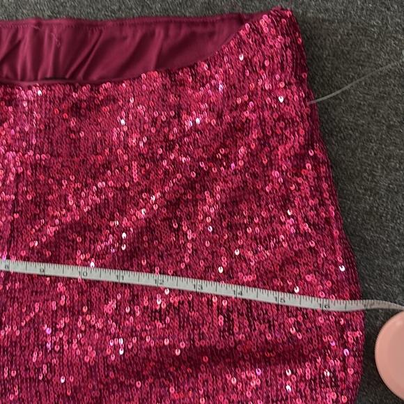 NWOT💥Rachel Zoe Pink Sequin Casual Pants - Picture 9 of 10